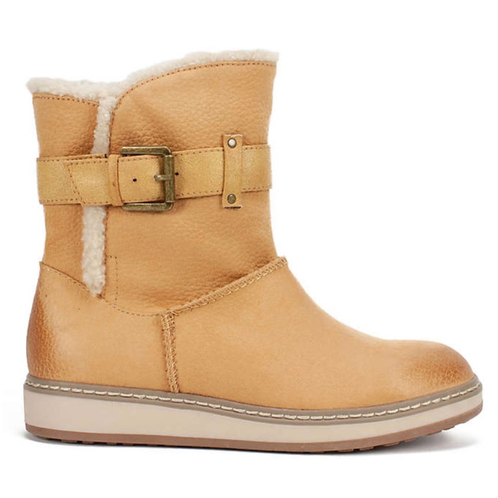 White Mountain Tatie Boot